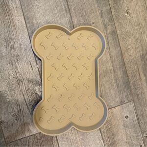 Bone-Shaped Dog Feeding Mat - Tan